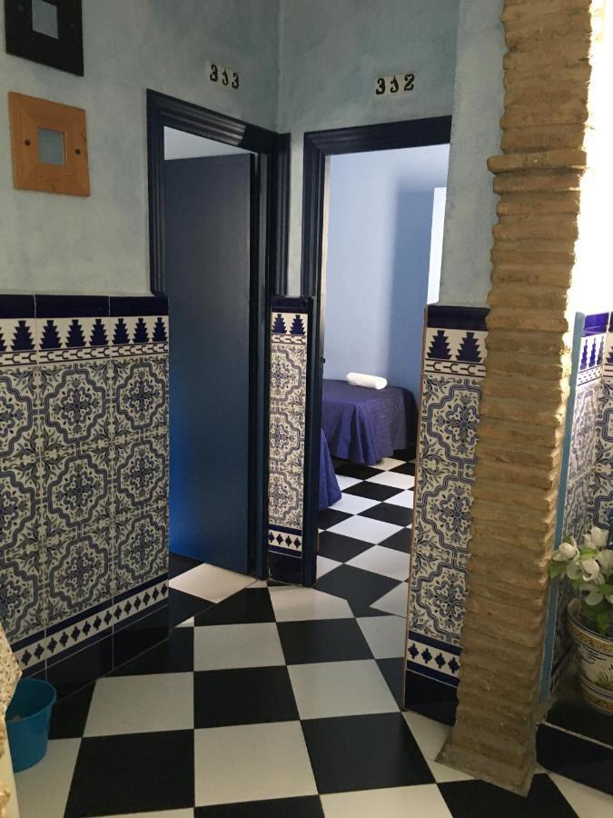 Pension Lisdos Sevilla Dış mekan fotoğraf