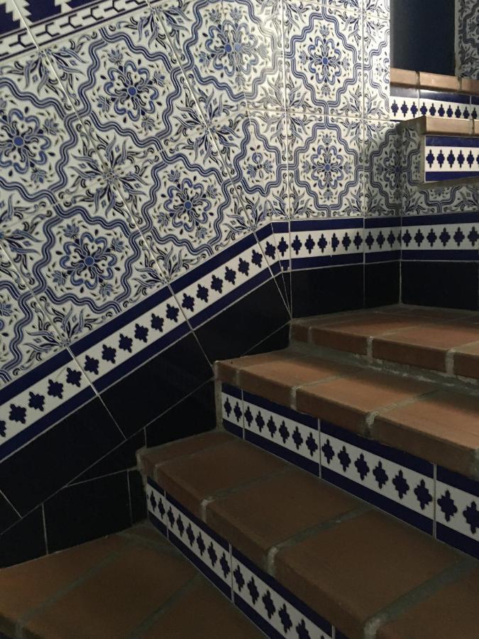 Pension Lisdos Sevilla Dış mekan fotoğraf